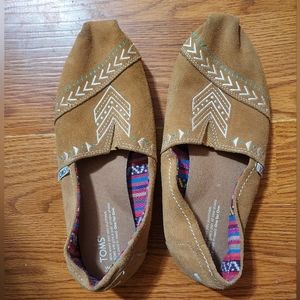 Tribal Print Toms